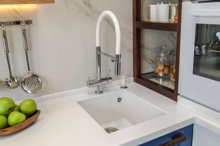 Мойка Omoikiri Bosen 38-U-BE ваниль (380x440 мм) 4993158