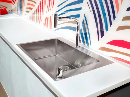 Смеситель Hansgrohe Metris Select 73804800 под сталь