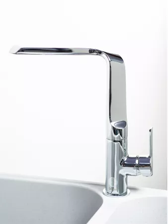 Смеситель Raiber Zigen R1903 хром