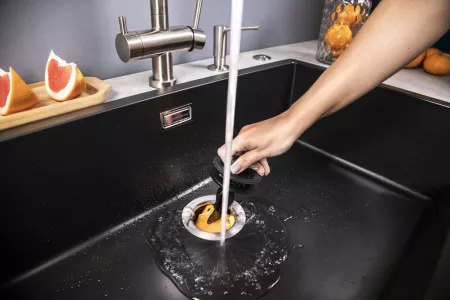 Измельчитель пищевых отходов Omoikiri Nagare 1000 4995058