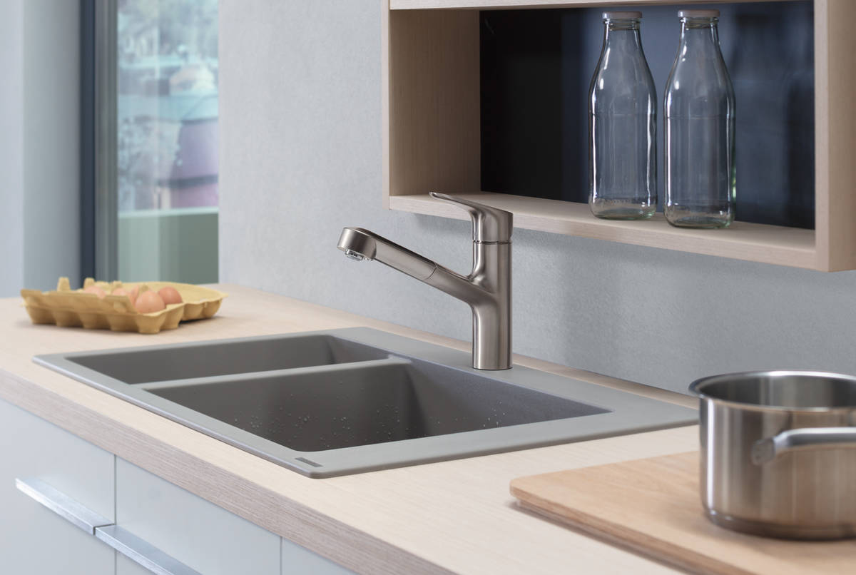 Смеситель Hansgrohe Focus 71842800 под сталь